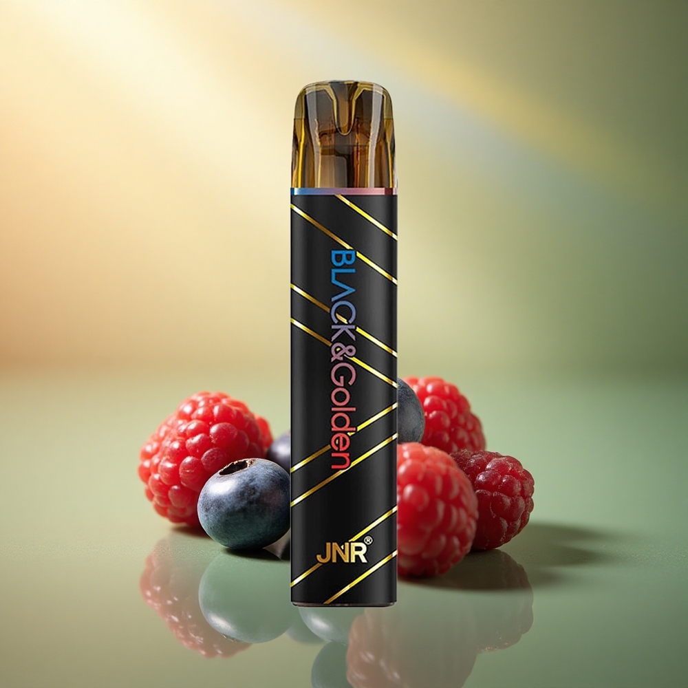 JNR Black&Golden 600+200 توت أزرق حامض التوت مع 2% نيكوتين و550mAh
